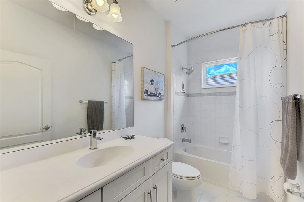Image 46 of property listing at 11446 FORT LAUDERDALE PLACE, Venice, FL 34293
