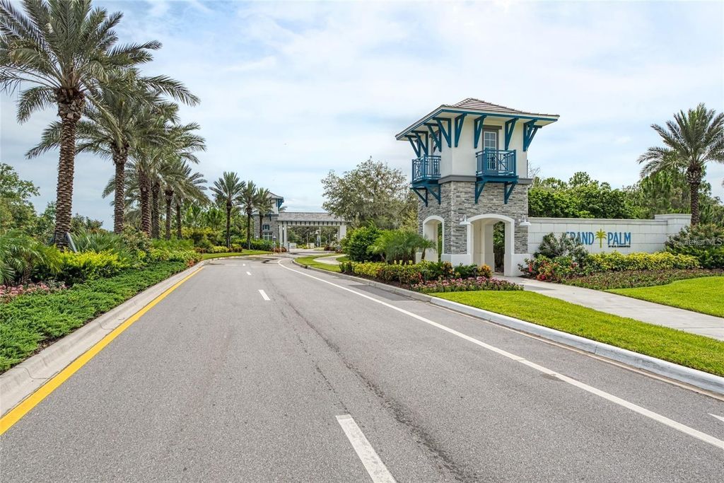 Image 71 of property listing at 11446 FORT LAUDERDALE PLACE, Venice, FL 34293