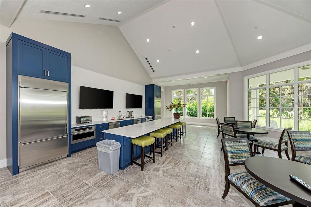 Image 74 of property listing at 11446 FORT LAUDERDALE PLACE, Venice, FL 34293