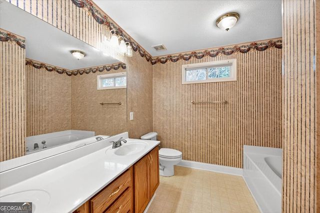 453 Simsbury Ridge, Macon, GA 31220