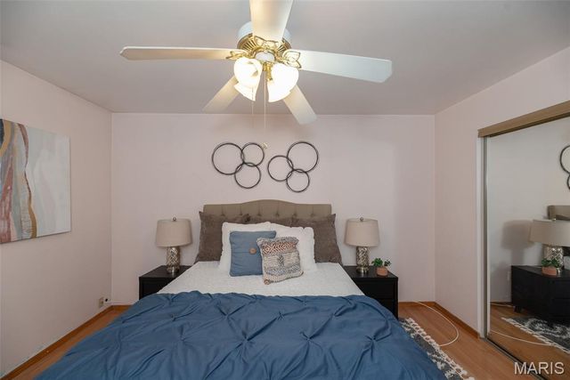 2846 Bee Tree Lane, St Louis, MO 63129