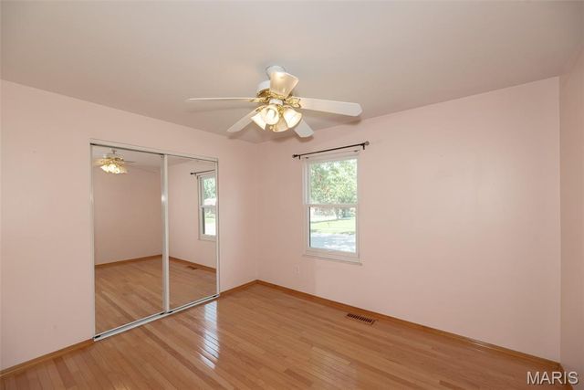 2846 Bee Tree Lane, St Louis, MO 63129