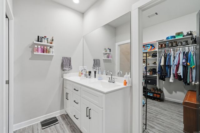 3005 Miracle Heights Cove, Sherwood, AR 72120