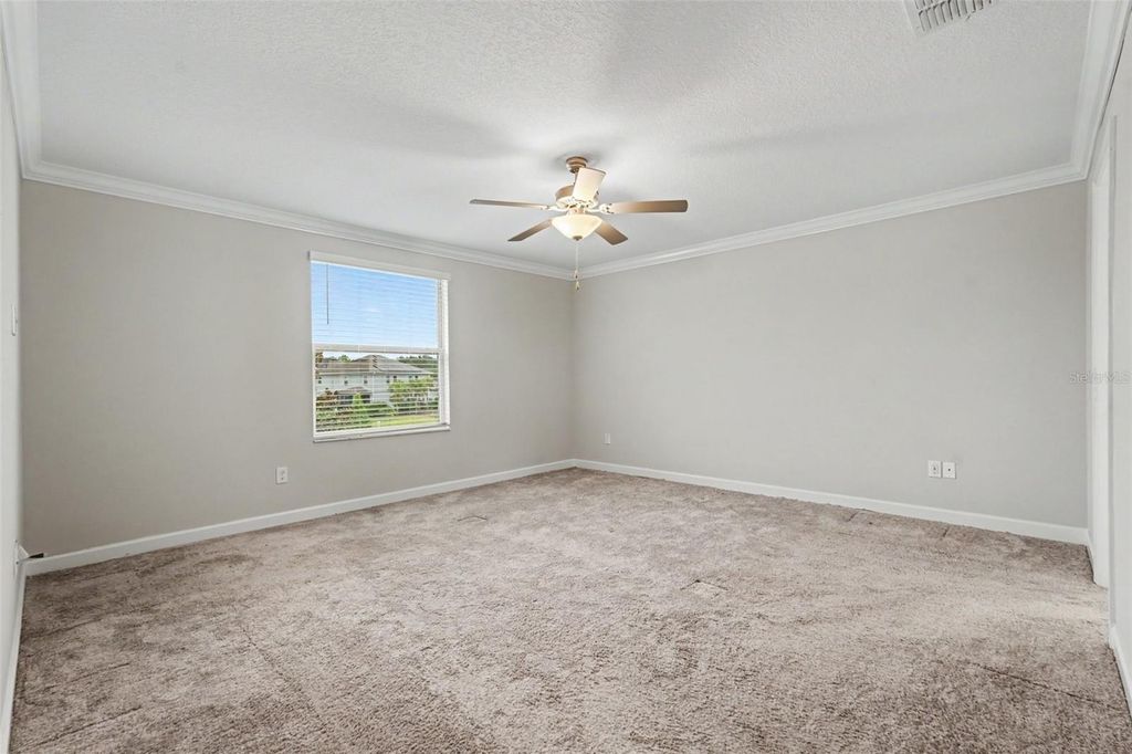 Image 19 of property listing at 6220 ENGLISH HOLLOW ROAD, Tampa, FL 33647