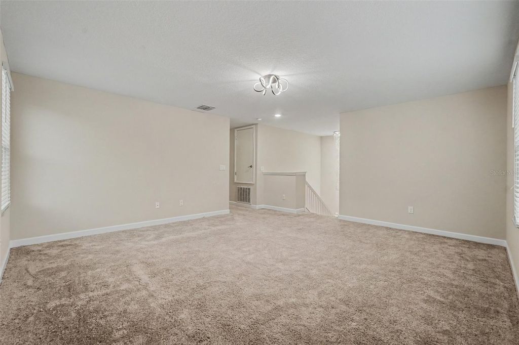 Image 22 of property listing at 6220 ENGLISH HOLLOW ROAD, Tampa, FL 33647