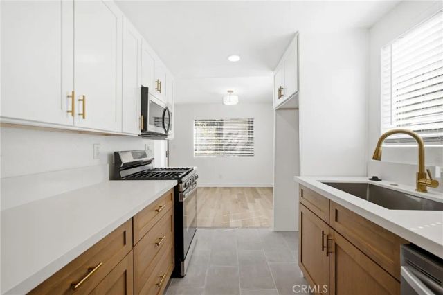 1530 W 145th 108, Gardena, CA 90247