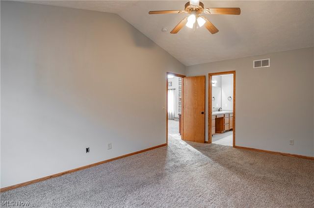11002 Trenton Road NW, Uniontown, OH 44685