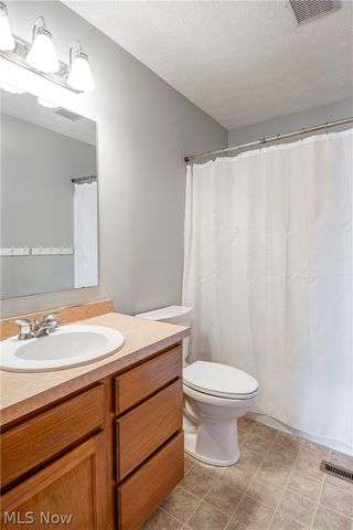 11002 Trenton Road NW, Uniontown, OH 44685