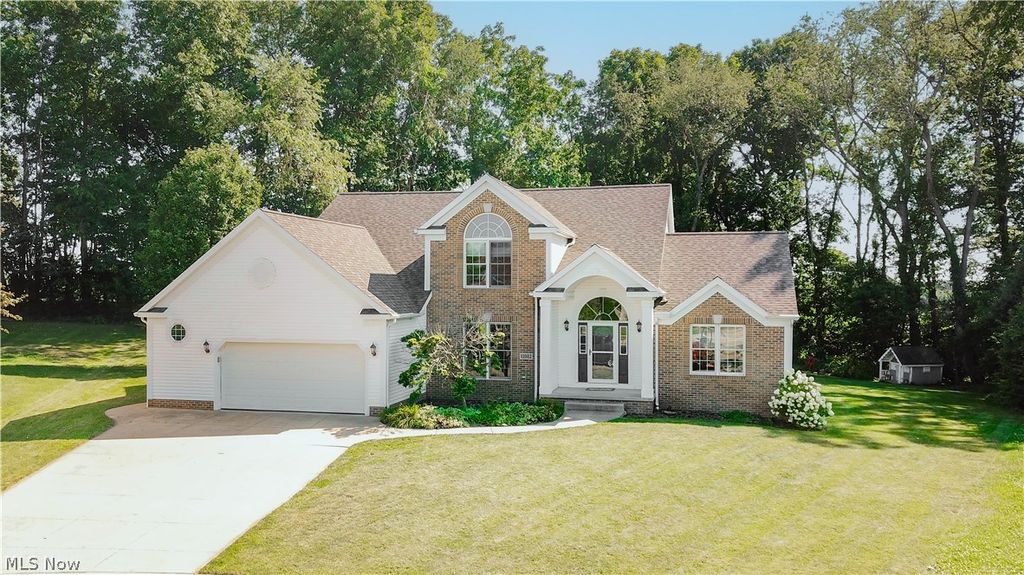 11002 Trenton Road NW, Uniontown, OH 44685