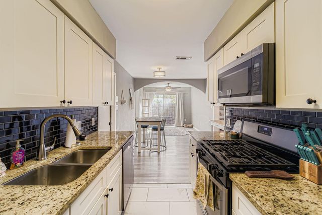 5922 Little Creek TRL, Austin, TX 78744