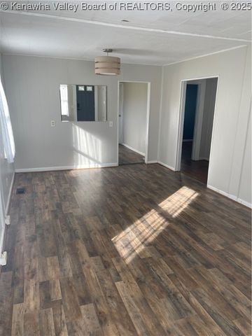 4022 Hughes Street, Huntington, WV 25704