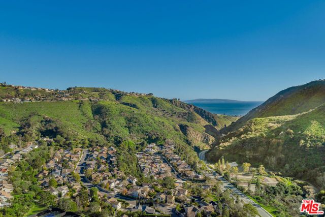 1770 Palisades Drive, Pacific Palisades (los Angeles), CA 90272