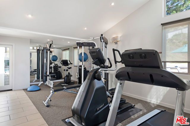 1770 Palisades Drive, Pacific Palisades (los Angeles), CA 90272