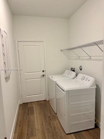 19488 Whispering Creek Rd, Loxahatchee, FL 33470