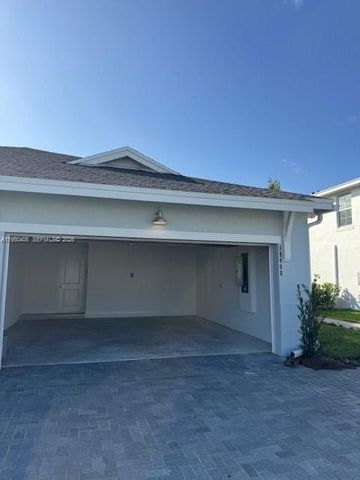 19488 Whispering Creek Rd, Loxahatchee, FL 33470