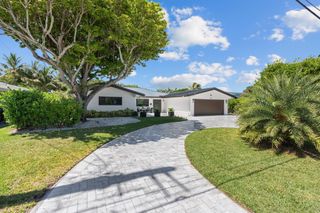 272 Codrington Dr, Lauderdale By The Sea, FL 33308