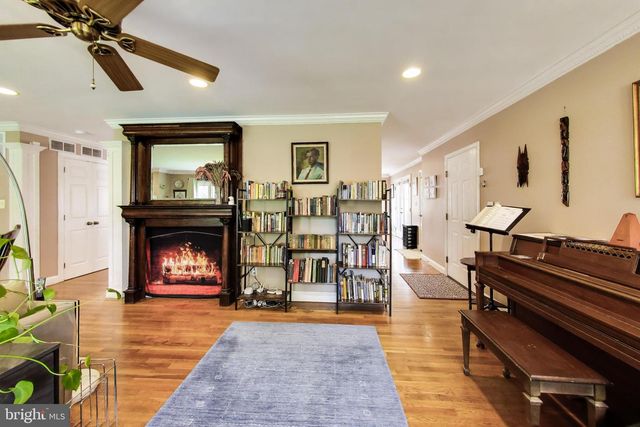 14300 OAKVALE ST, Rockville, MD 20853