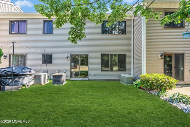 109 Sandra Place, Brick, NJ 08724