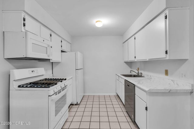109 Sandra Place, Brick, NJ 08724