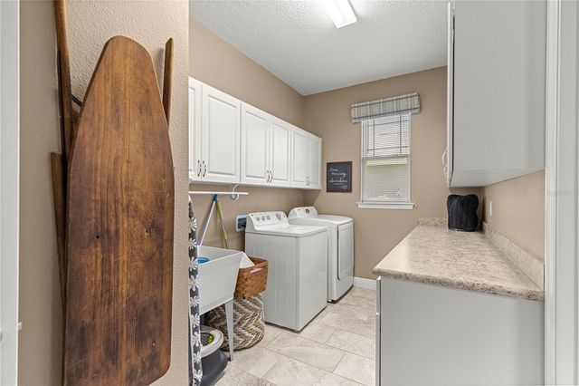 8689 SW 93RD CIRCLE, Ocala, FL 34481