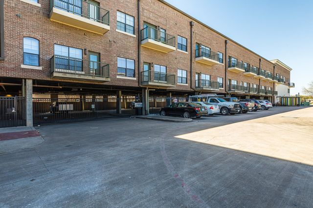 330 Austin Avenue 303, Waco, TX 76701