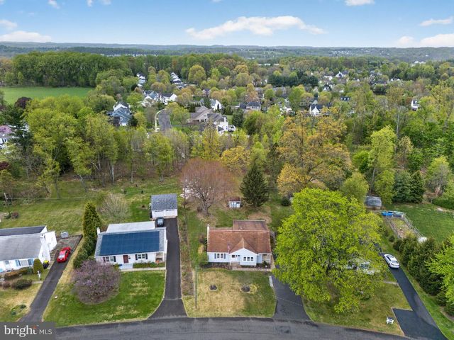 747 N CHUBB DR, Doylestown, PA 18901