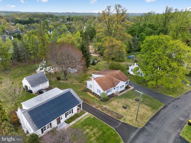 747 N CHUBB DR, Doylestown, PA 18901