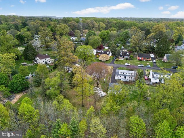 747 N CHUBB DR, Doylestown, PA 18901