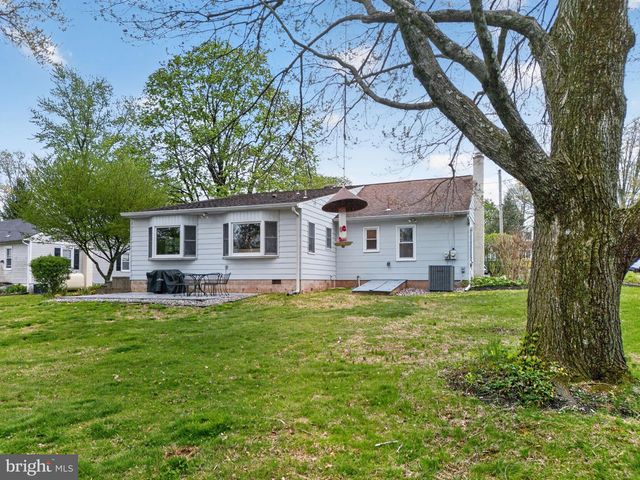 747 N CHUBB DR, Doylestown, PA 18901