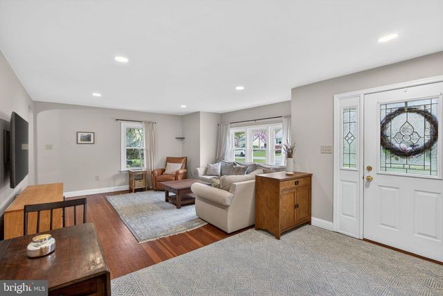 747 N CHUBB DR, Doylestown, PA 18901