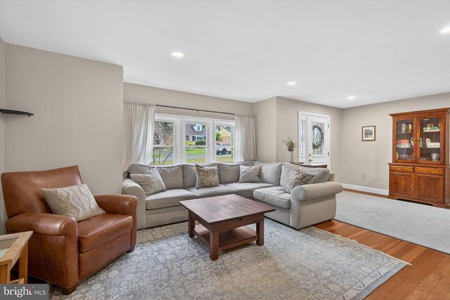 747 N CHUBB DR, Doylestown, PA 18901