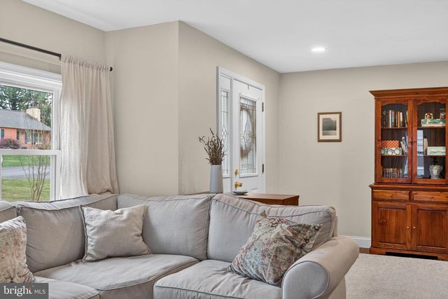 747 N CHUBB DR, Doylestown, PA 18901