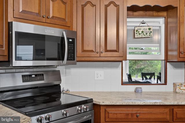 747 N CHUBB DR, Doylestown, PA 18901