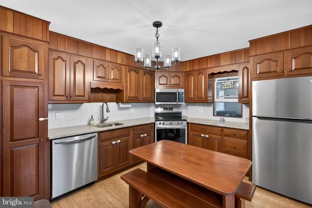 747 N CHUBB DR, Doylestown, PA 18901