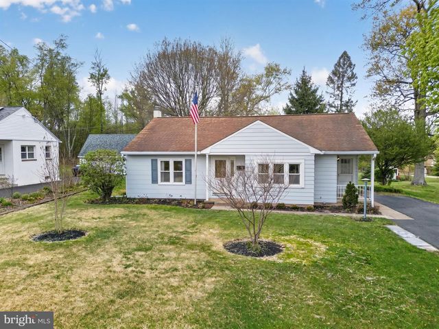 747 N CHUBB DR, Doylestown, PA 18901