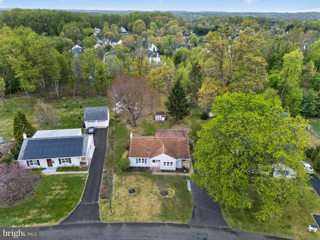 747 N CHUBB DR, Doylestown, PA 18901