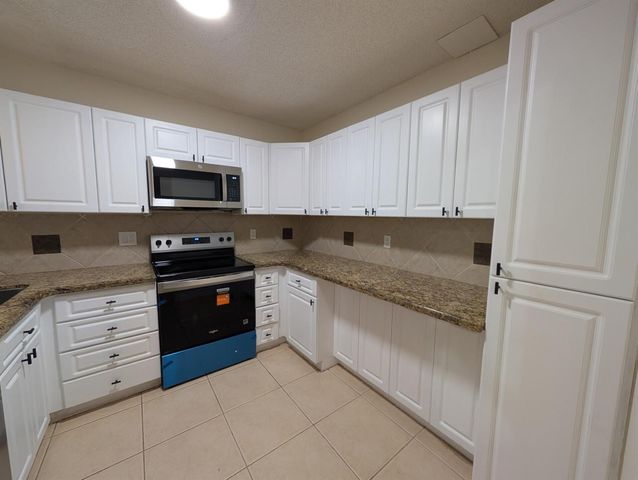 3830 Coral Tree Circle, Coconut Creek, FL 33073