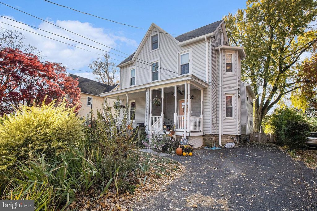 7710 QUEEN ST, Glenside, PA 19038