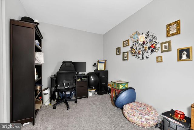 40 N ROSE LN, West Berlin, NJ 08091