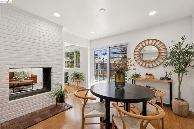 3994 Newcastle Rd, Concord, CA 94519