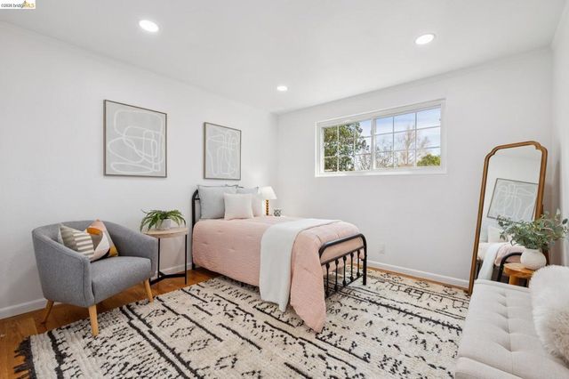 3994 Newcastle Rd, Concord, CA 94519