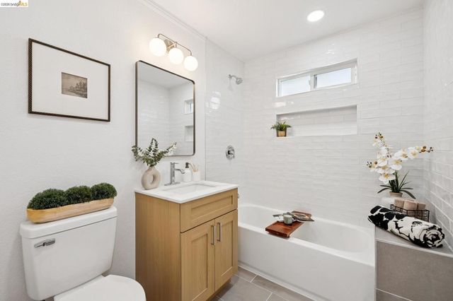 3994 Newcastle Rd, Concord, CA 94519