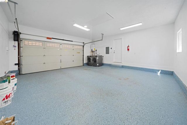 3994 Newcastle Rd, Concord, CA 94519