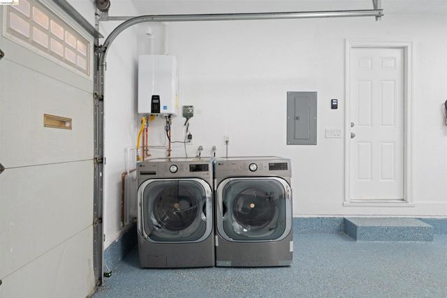 3994 Newcastle Rd, Concord, CA 94519