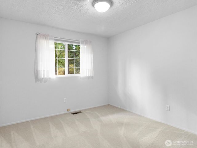 4802 Delores Drive NE, Olympia, WA 98516