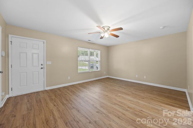 2010 E Park Drive, Lancaster, SC 29720