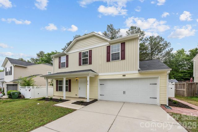 2010 E Park Drive, Lancaster, SC 29720