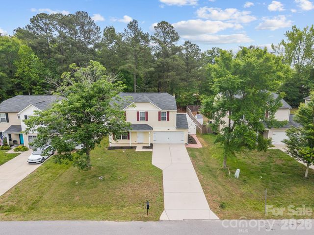 2010 E Park Drive, Lancaster, SC 29720