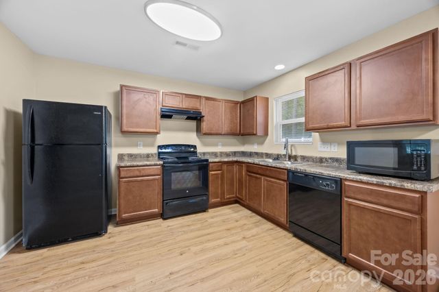 2010 E Park Drive, Lancaster, SC 29720