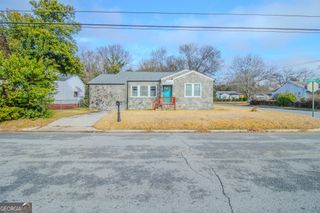 579 Lynmore Avenue, Macon, GA 31206